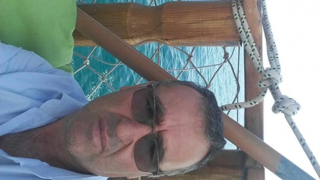 Mısırları domuzdan korumaya çalışırken canında oldu