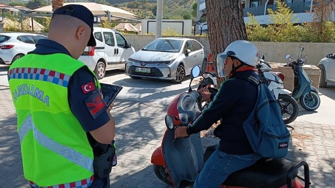 Motosiklette kask kullanımına dikkat çekildi