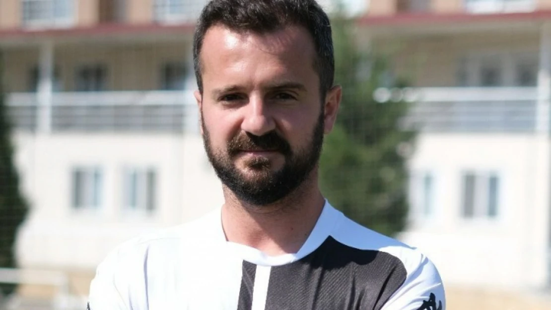 Naz Naz Çakmak'la yolları ayırdı