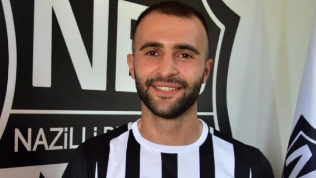 Naz Naz'da yaprak dökümü sürüyor