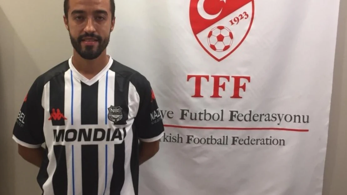 Naz Naz'dan orta sahaya tecrübeli transfer