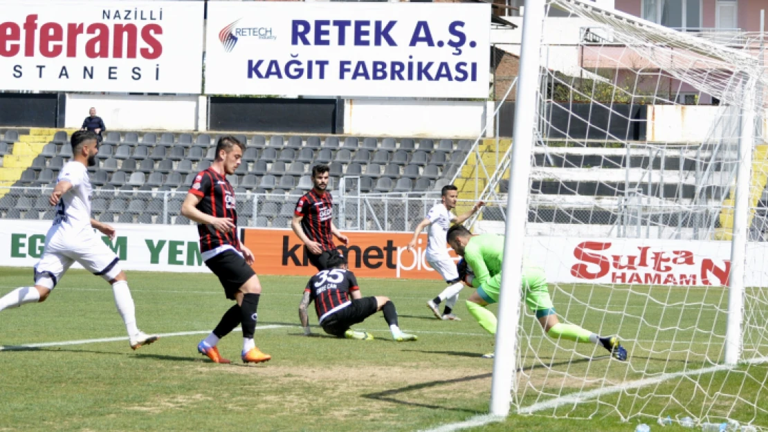 Naz-Naz, kendi evinde tek golle yıkıldı!