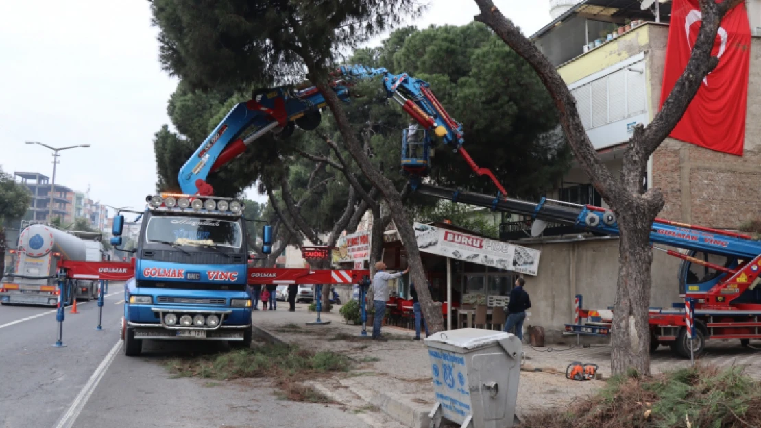 Nazilli Belediyesi ekipleri bu kez ihtiyaç sahibi aileler için çalışıyor