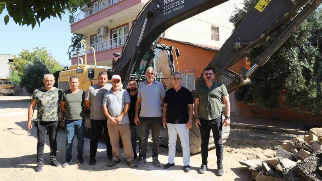 Nazilli Belediyesi'nden İstiklal Mahallesi'nde yol çalışması