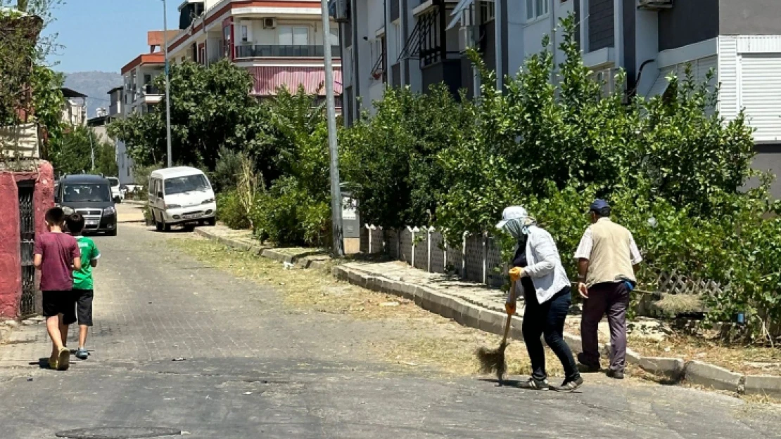 Nazilli Belediyesi'nin çalışmalarıyla sokaklar tertemiz