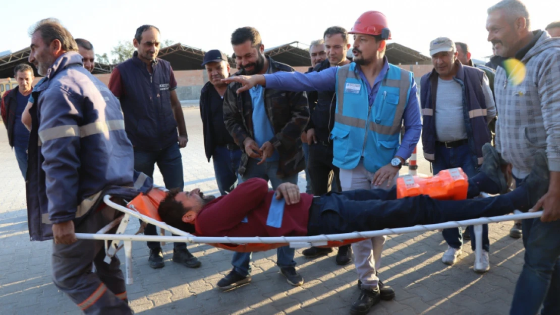 Nazilli Belediyesi personellerine Acil Durum Eğitimi verildi