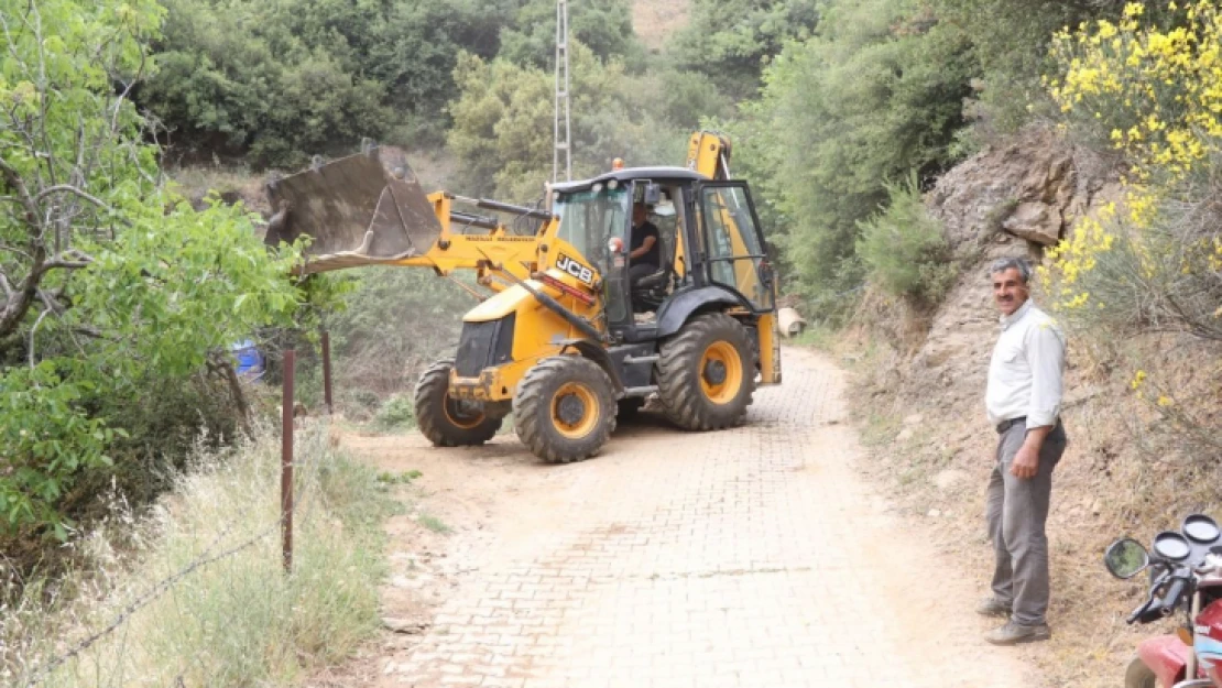 Nazilli Belediyesi, sorunları çözmeye devam ediyor