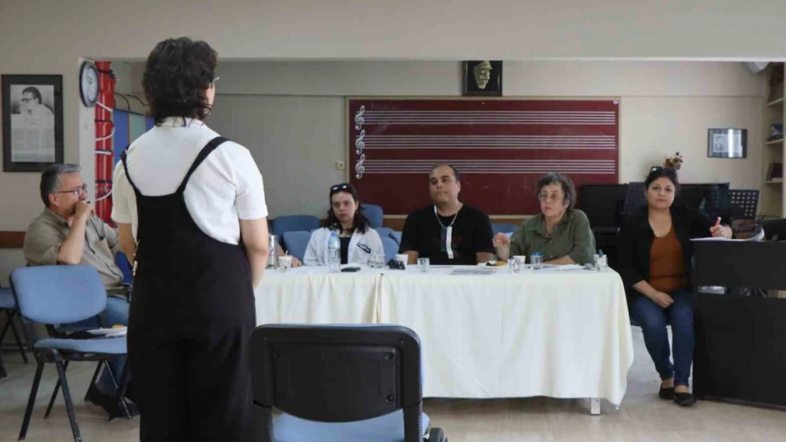 Nazilli Belediyesi Türk Pop Müziği Topluluğu seçmeleri tamamlandı