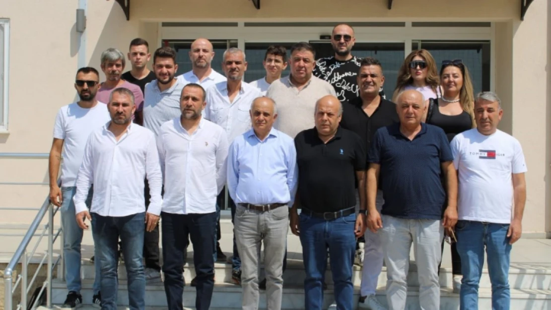 Nazilli Belediyespor'un yeni yönetimi görücüye çıktı