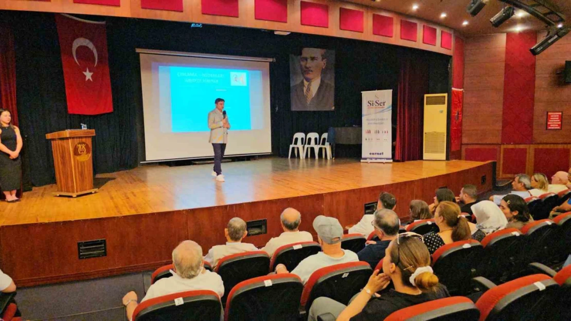 Nazilli'de 'İşitme Bilinci ve Sağlığı' paneli düzenlendi