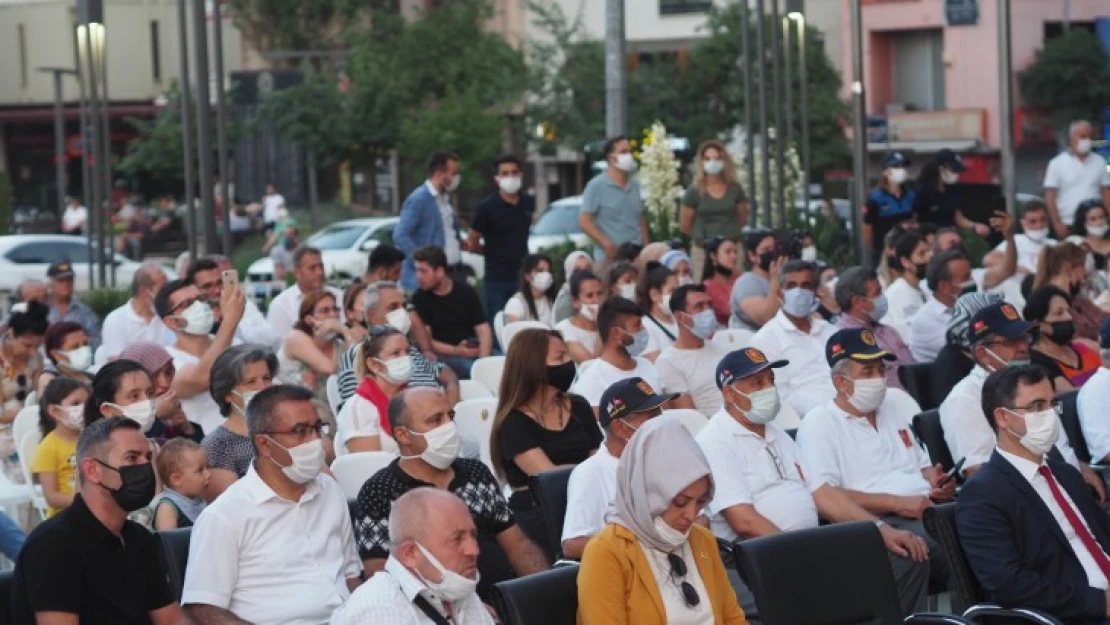 Nazilli'de 15 Temmuz etkinliğinde birlik beraberlik mesajı