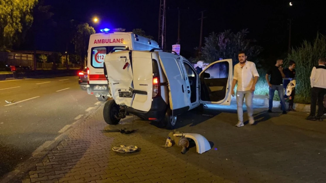 Nazilli'de kaza yapan alkollü sürücüler polise zor anlar yaşattı