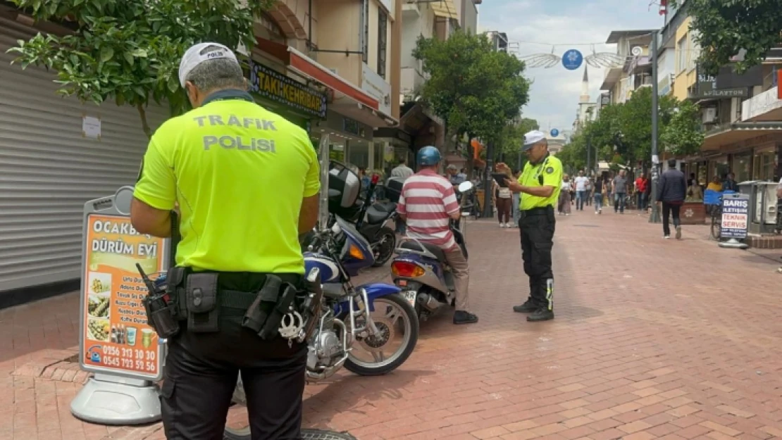 Nazilli'de motosiklet sürücülerine sıkı denetim