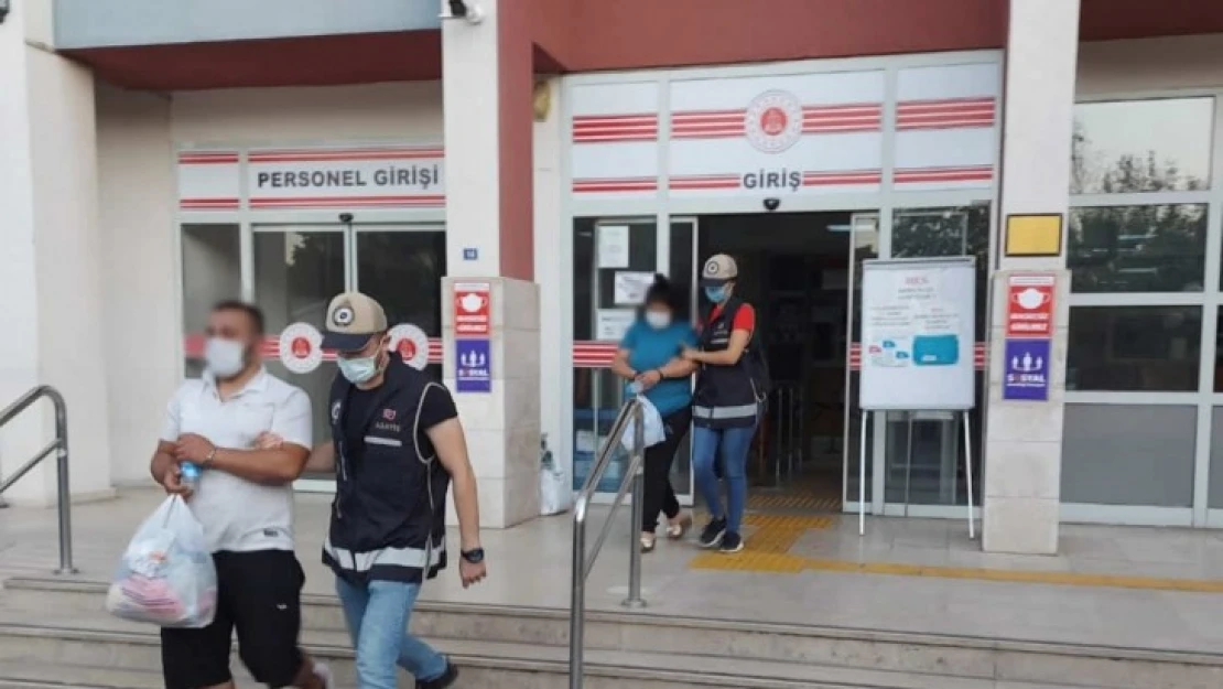 Nazilli'de oto faresi kardeşler yakalandı