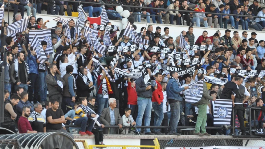 Nazilli'de taraftar şova hazırlanıyor