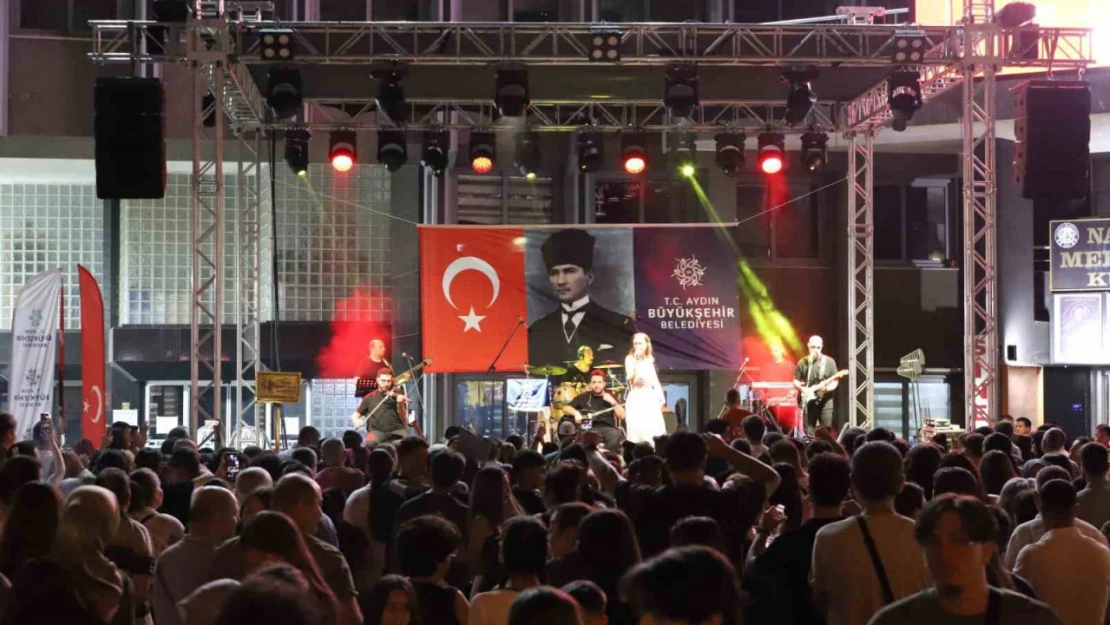 Nazilli'de yaz konseri ilgi gördü