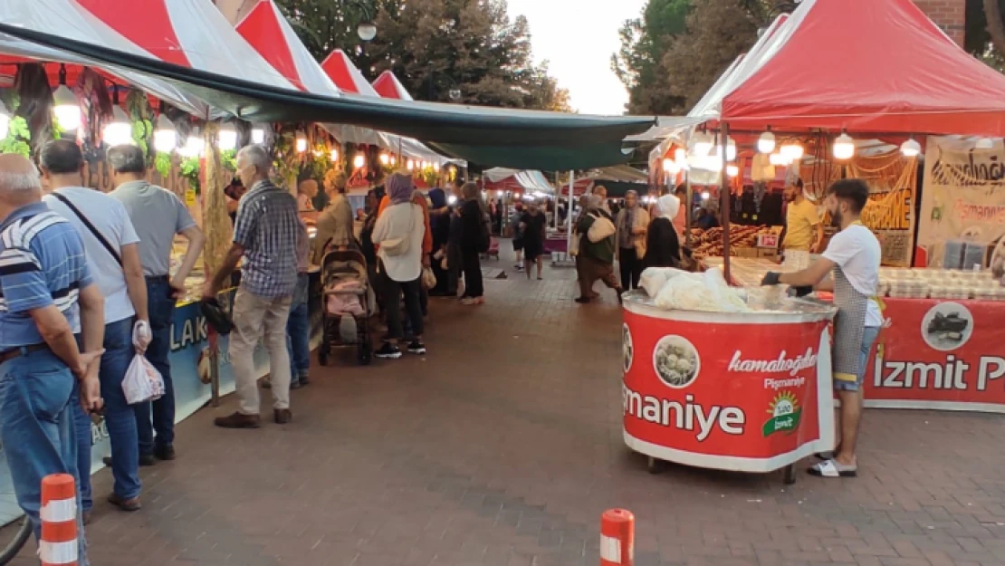 Nazilli'de 'Yöresel Lezzetler Fuarı' büyük ilgi görüyor