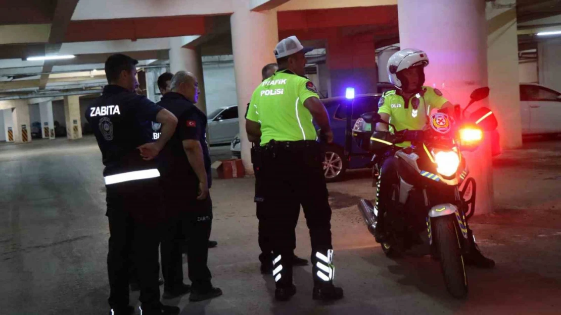 Nazilli'de zabıtadan otopark denetimi