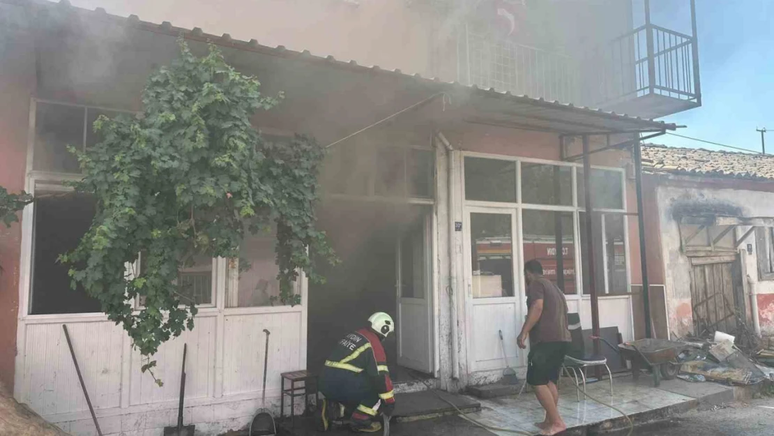 Nazilli'deki ekmek fırınında çıkan yangın panikletti