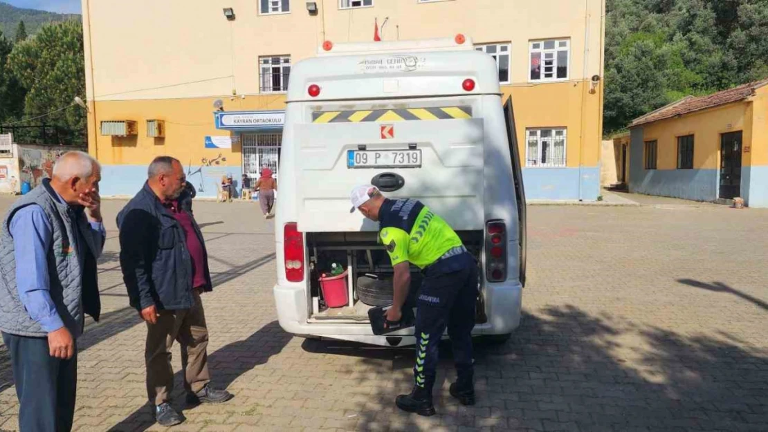 Okul çevreleri ve servis araçlarına sıkı denetim