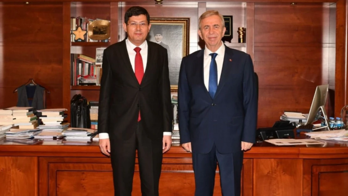 Özcan, Yavaş'ı ziyaret etti