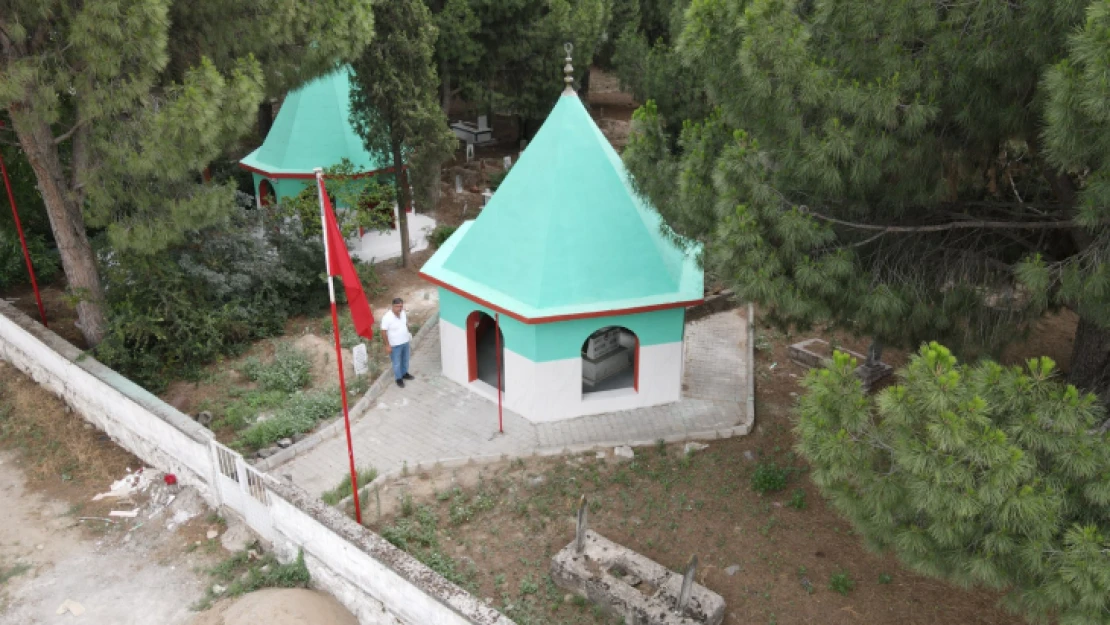 Pirlibey'de şehitlikler yenilendi