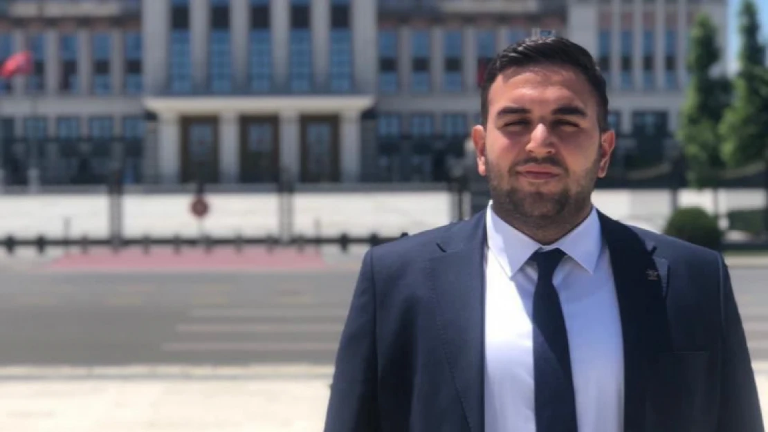 'Sizin işiniz varsa yoksa polemik yaratmak'