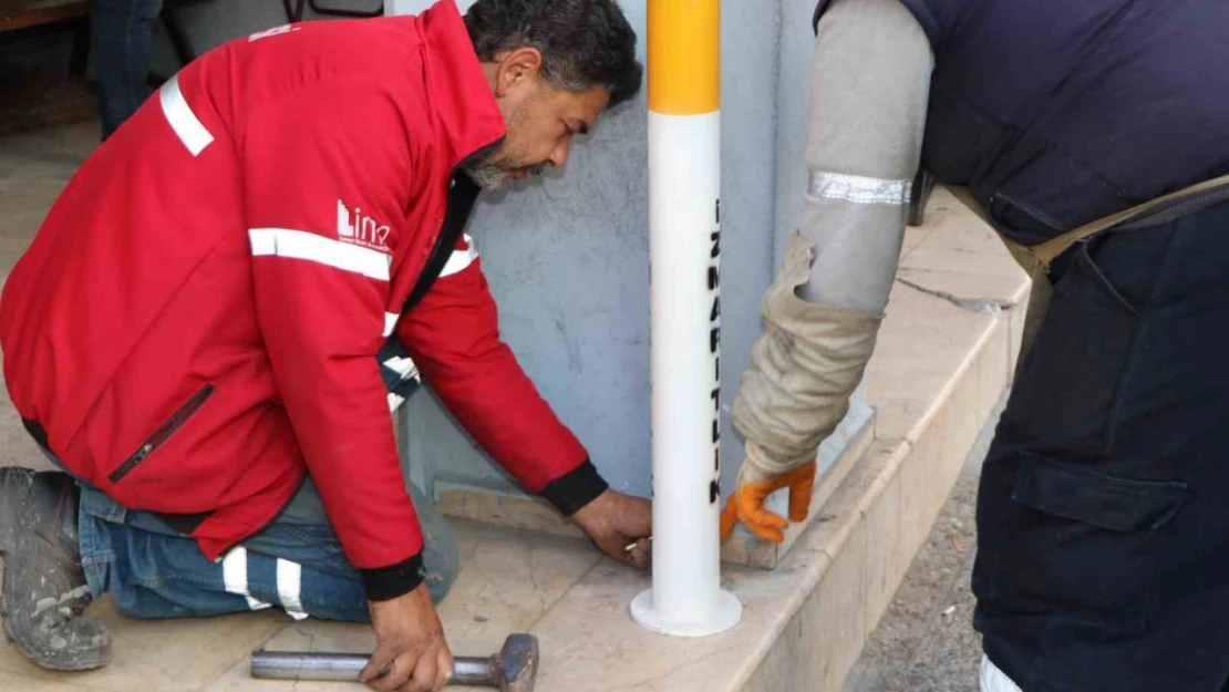 Söke'de yere izmarit atanlara ceza uygulaması başlıyor