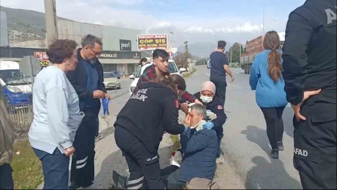 Söke-Milas karayolunda trafik kazası: 2 yaralı