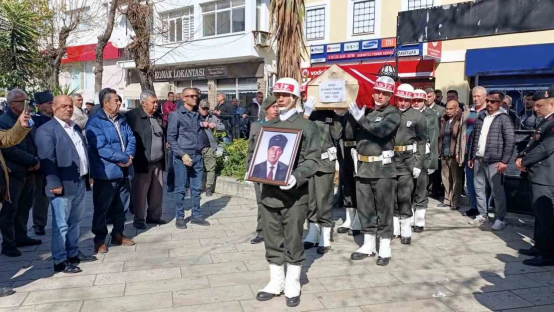 Sökeli Kıbrıs Gazisi Şerafettin Turgut son yolculuğuna uğurlandı