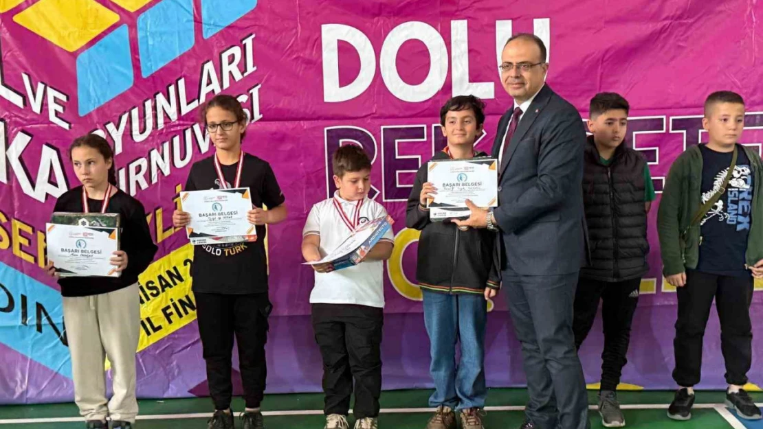 TAZOF Yarışmalarında Nazillili öğrenciler gururlandırdı