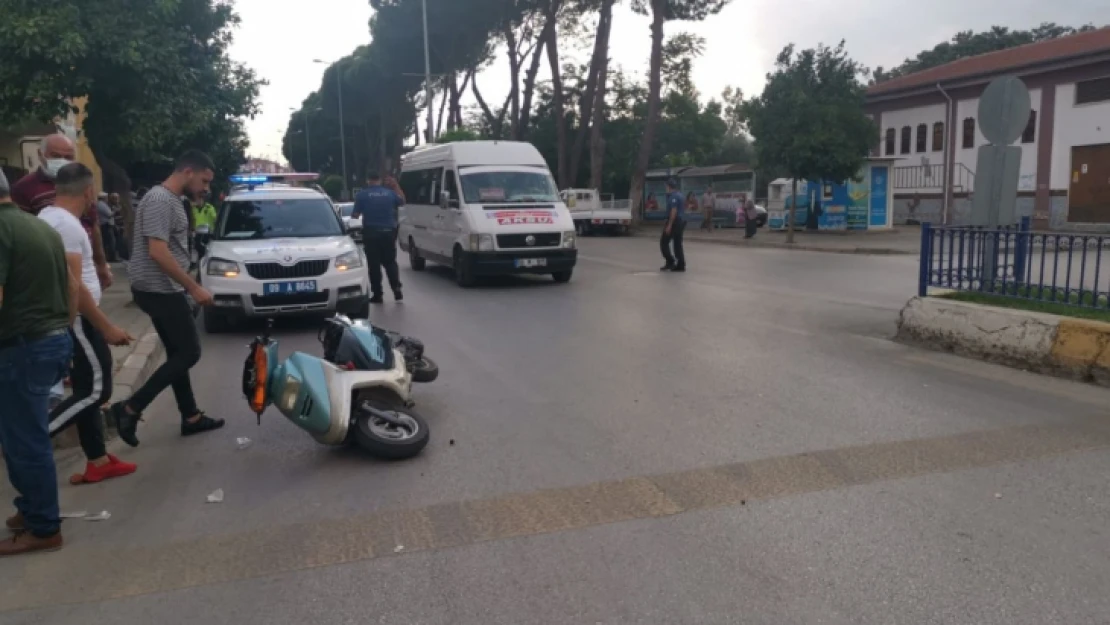 Ters yöne giren araç kazaya neden oldu