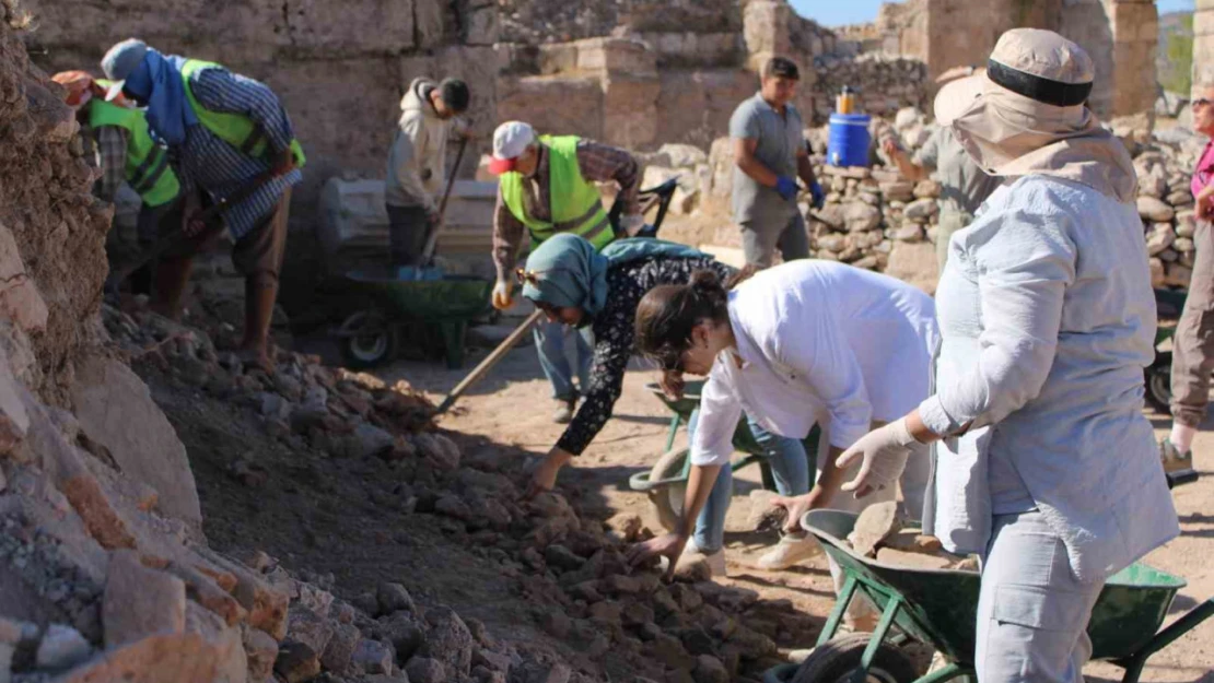 Tralleis Antik Kenti'nde 2025 yılı kazıları başladı