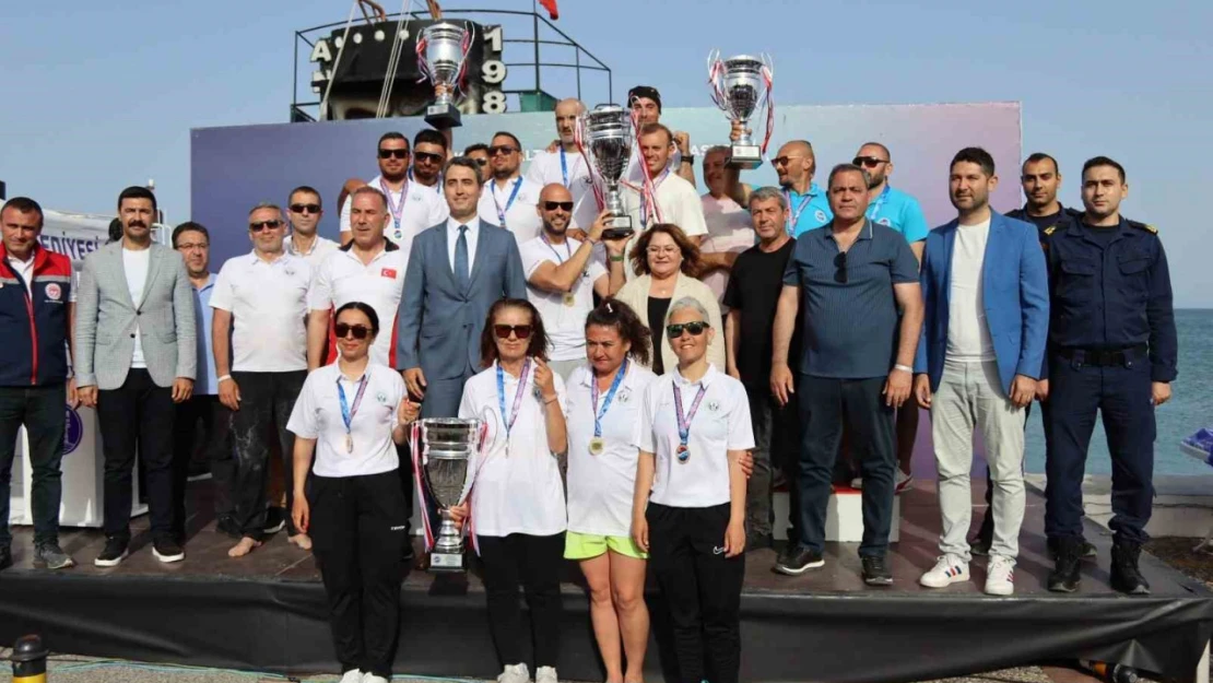 Türkiye'nin en iyi zıpkıncıları Didim açıklarında yarıştı