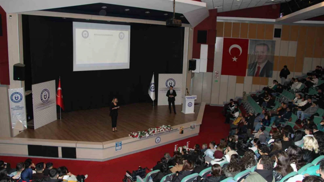 Üniversite öğrencilere yönelik 'Siber Suçlar ve Siber Güvenlik Semineri' düzenlendi