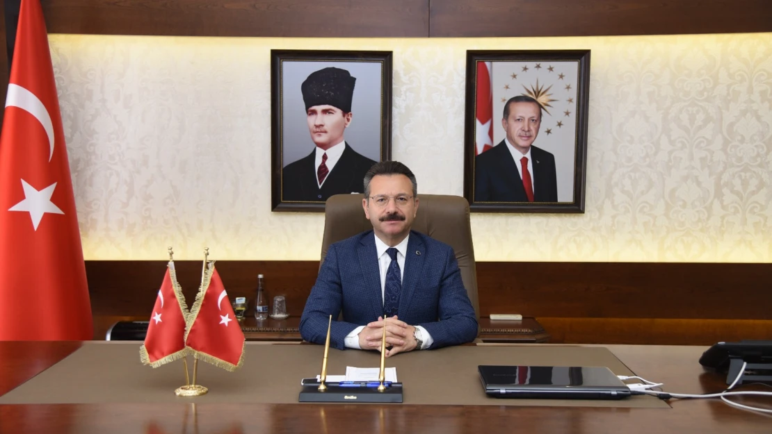 Vali Aksoy, 10 Ocak Çalışan Gazeteciler Günü'nü kutladı
