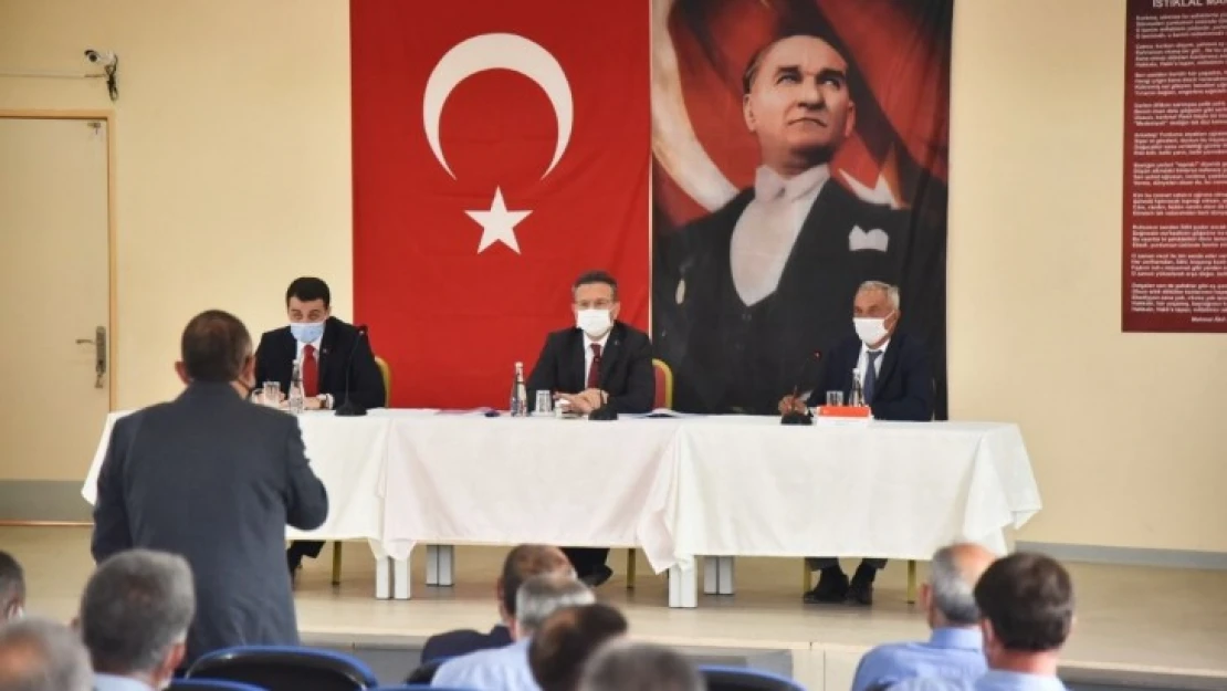 Vali Aksoy, Sultanhisarlı muhtarları dinledi