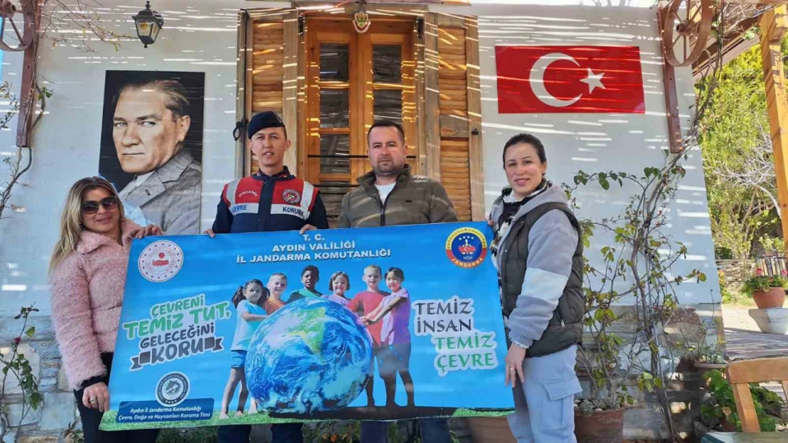 Yerli ve yabancı turistlere 'çevre koruma' farkındalığı