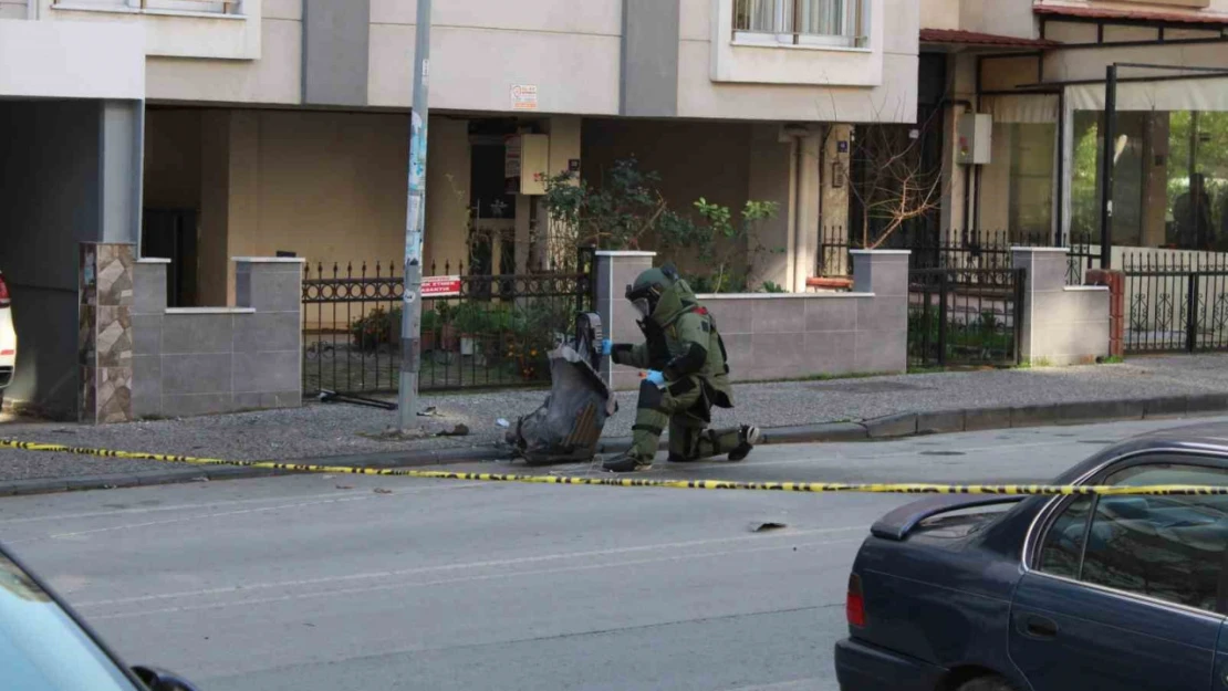 Yol kenarına bırakılan şüpheli valiz ekipleri harekete geçirdi