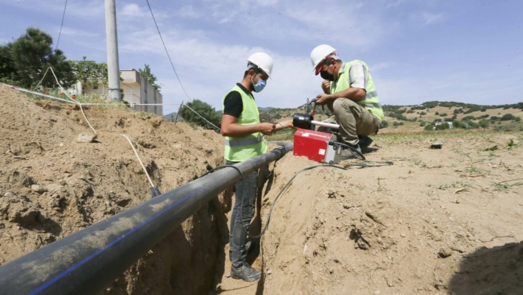 ASKİ, Çöğürlük Mahallesi'nin içme suyu hattını yeniliyor