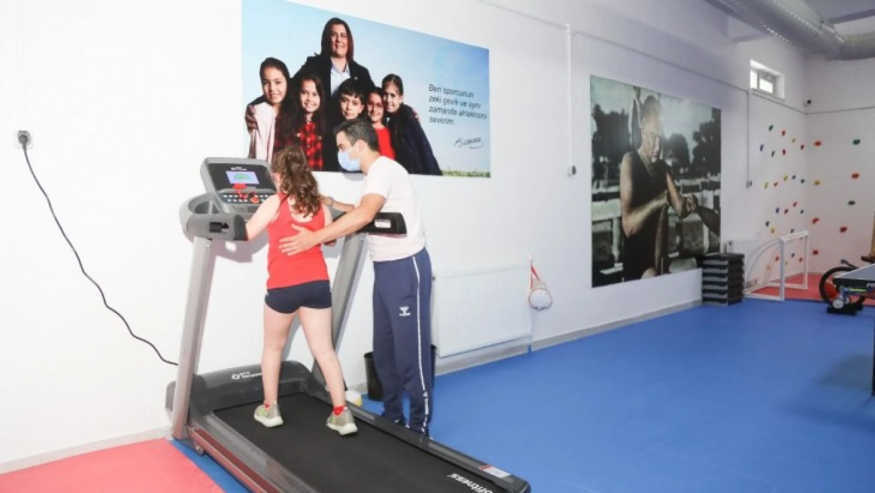 Aydın Büyükşehir Belediyesi otizm spor salonu açtı