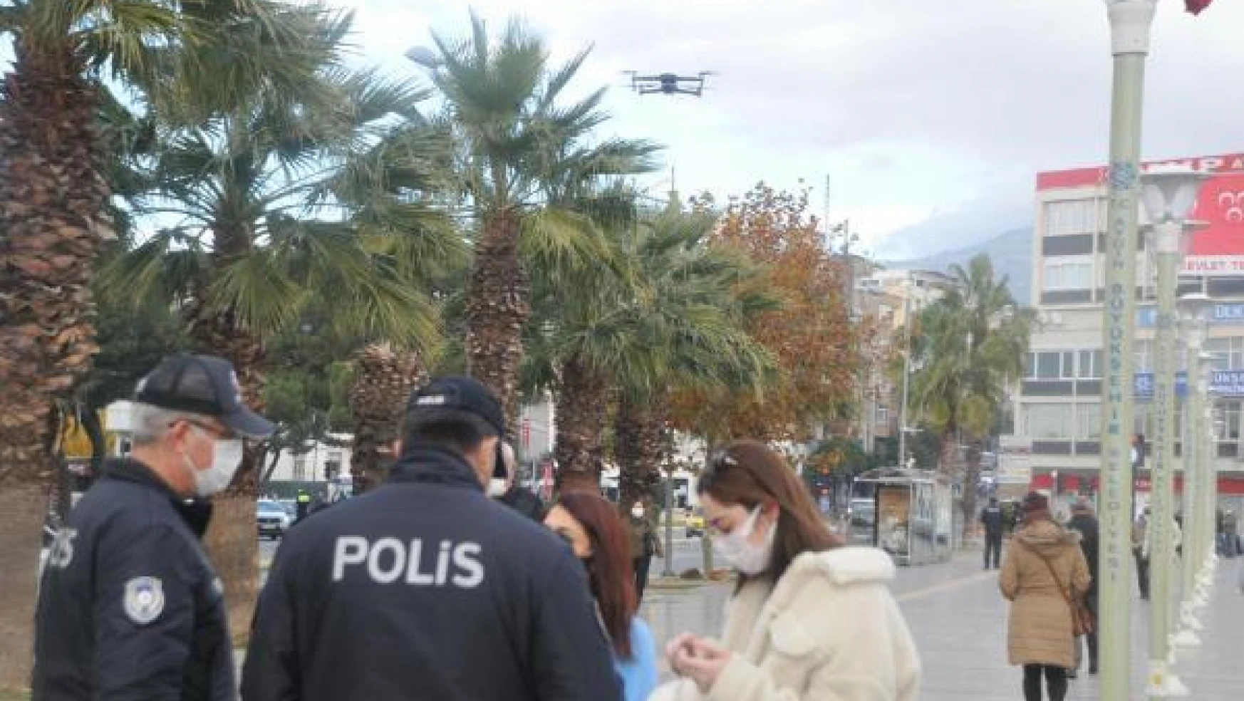 Aydın'da dronlu maske, mesafe ve sigara denetimi