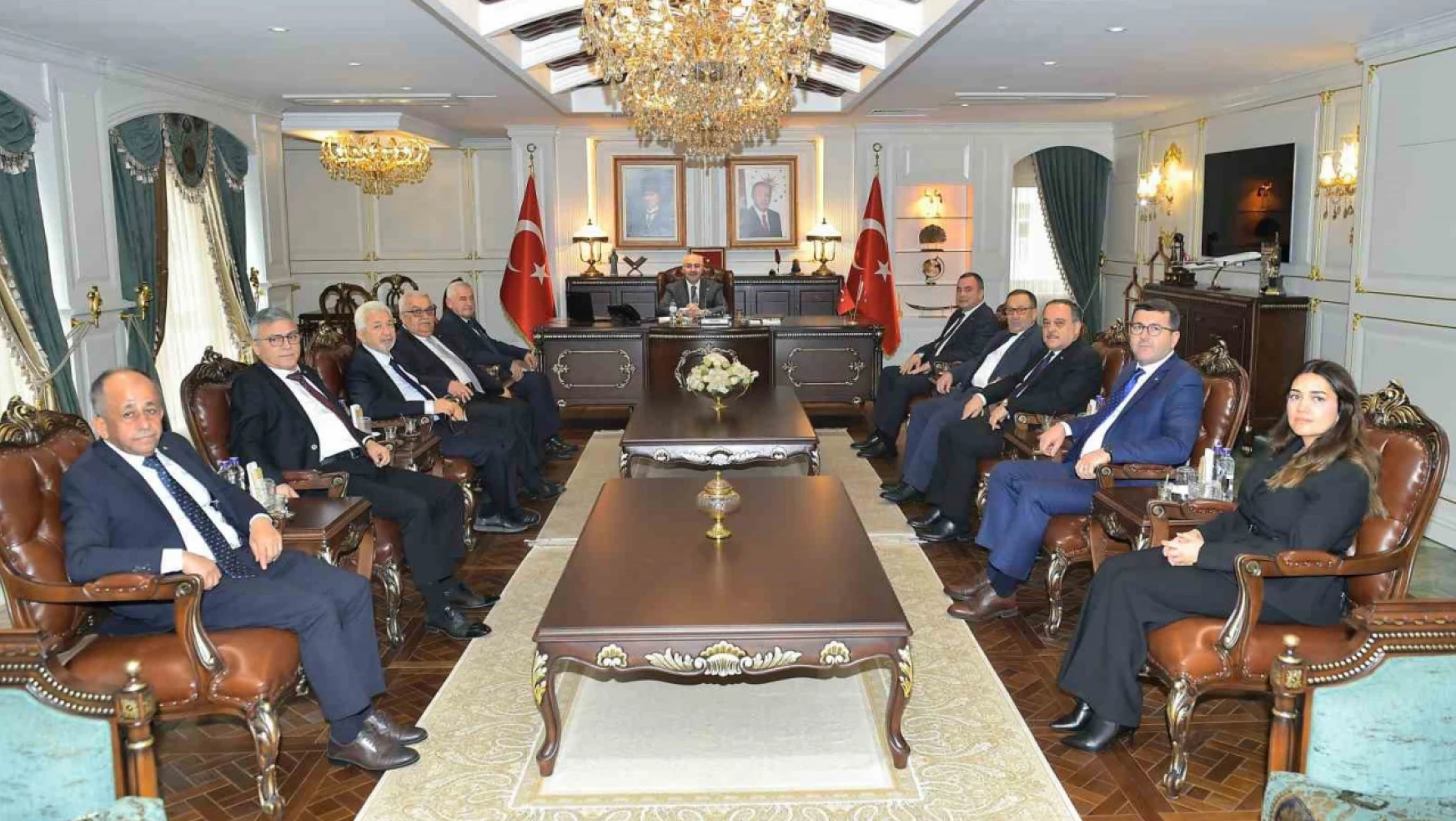 Aydın Ticaret Borsası yönetimi Adana Valisi Köşger'le bir araya geldi