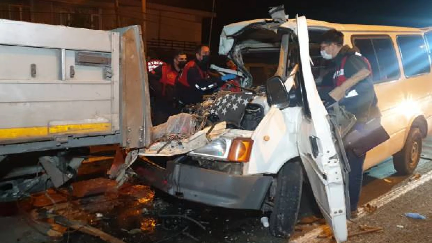 Aydın'da feci kaza: 1 ölü, 1 yaralı