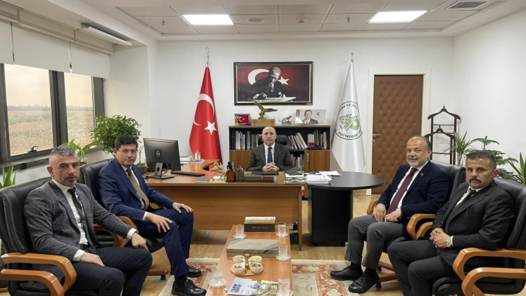 Başkan Özcan'dan Ankara'ya yakın temas