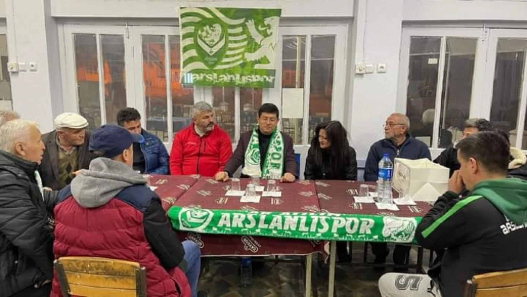 Başkan Özcan'dan Arslanlıspor'a tam destek
