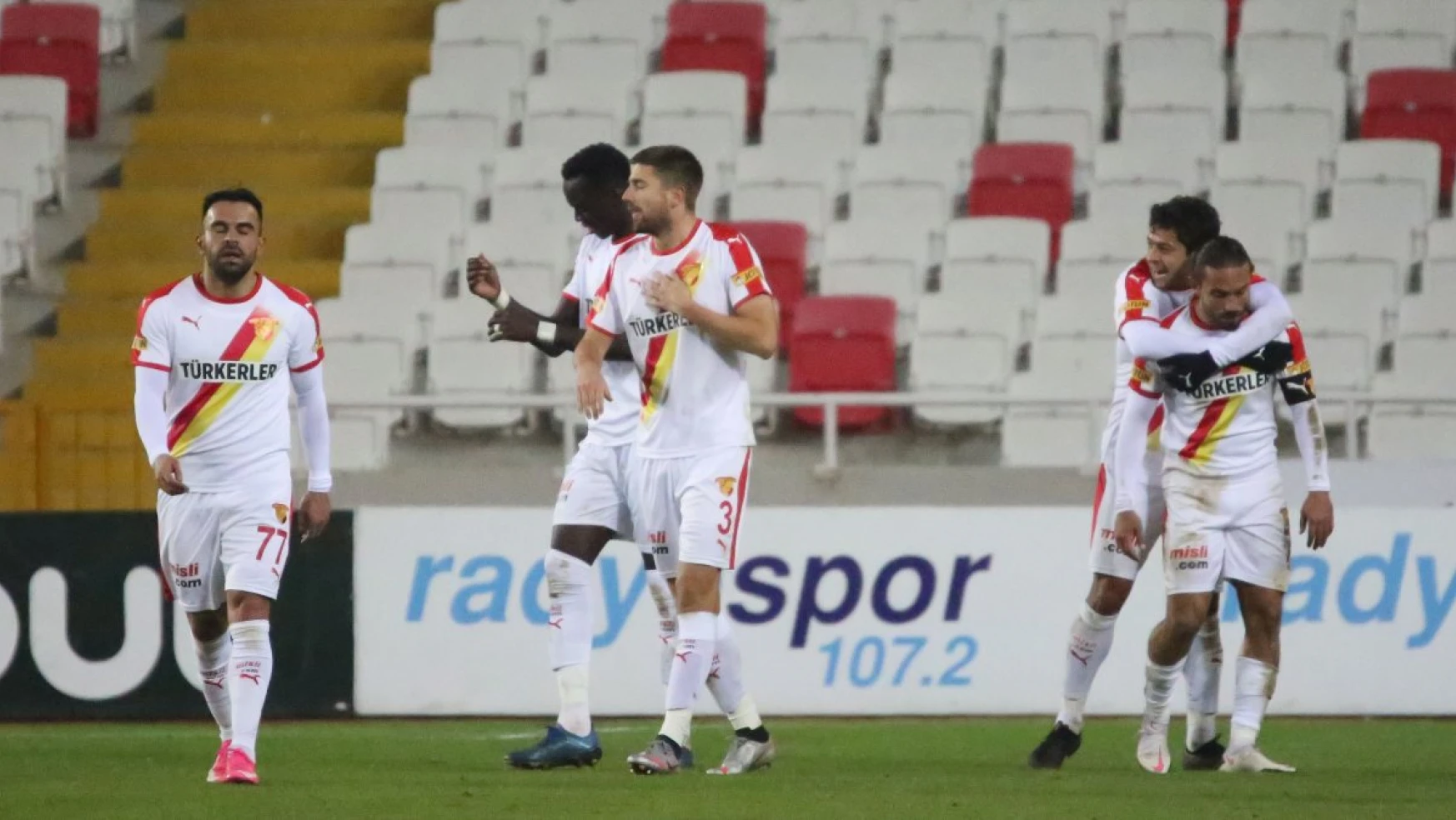 Göztepe, deplasmanda Sivasspor'u 1-0 mağlup etti
