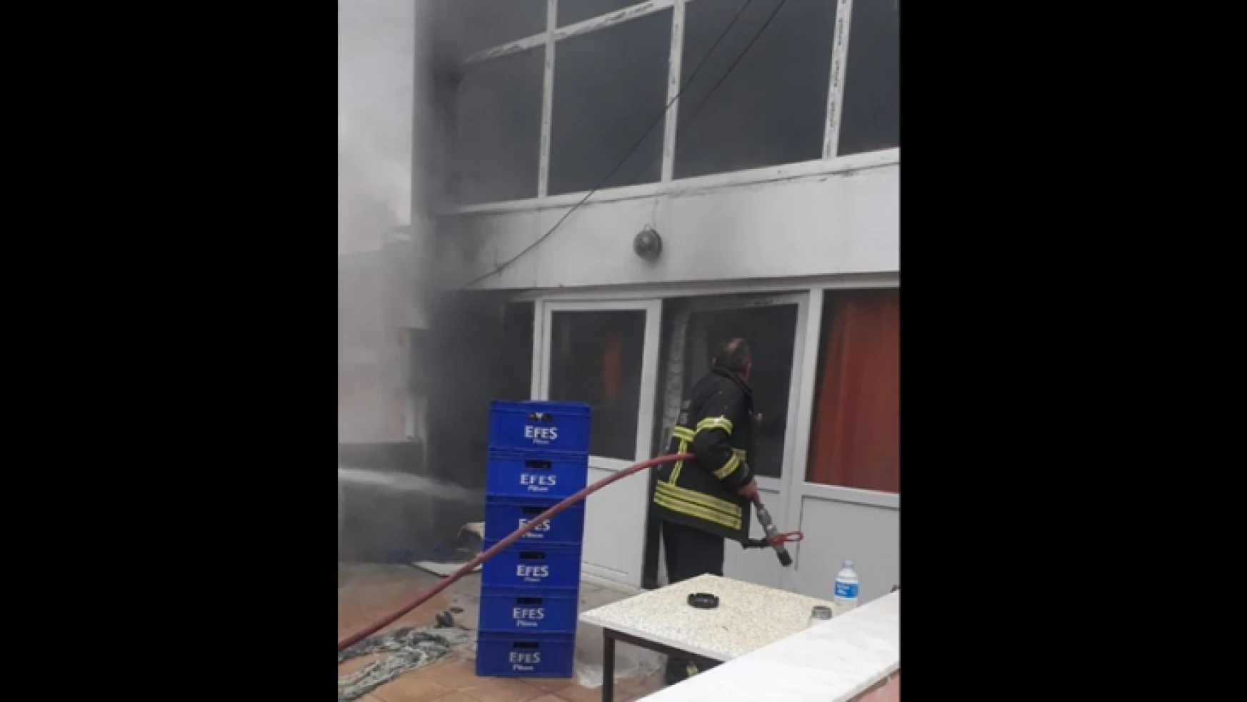 Karacasu'da korkutan yangın
