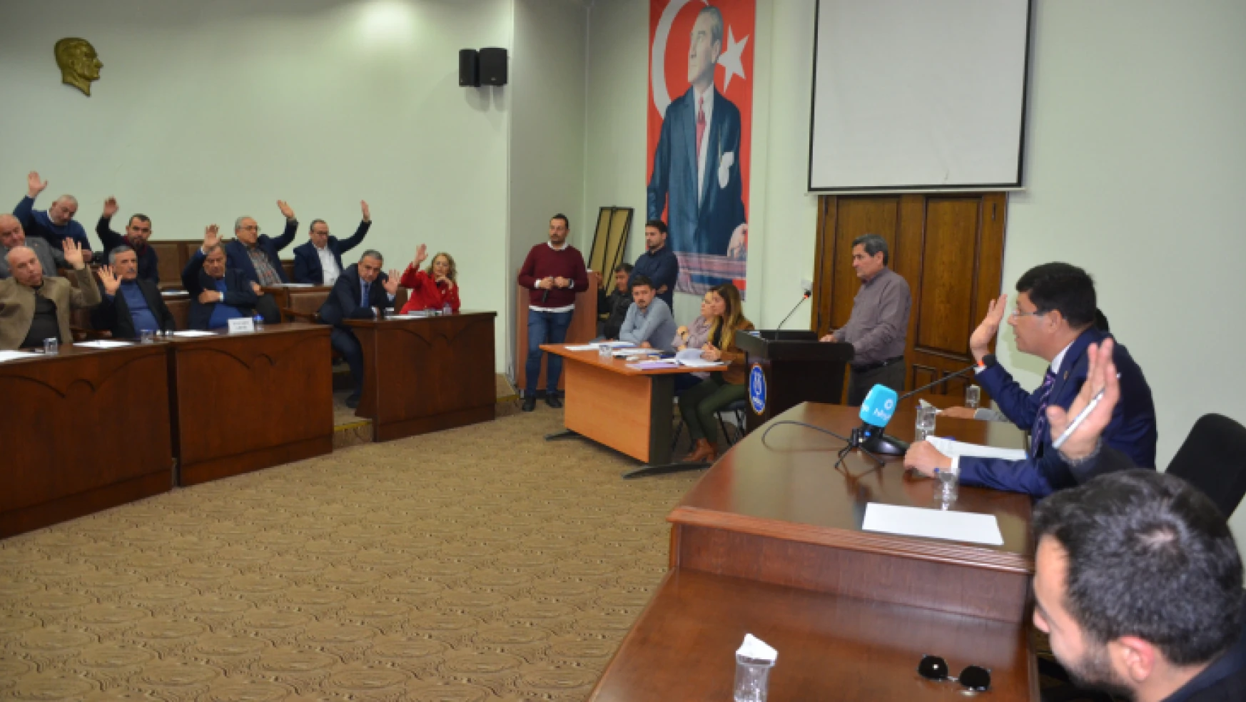 Nazilli Belediye Meclisi'nde 45 milyonluk kredi isteği