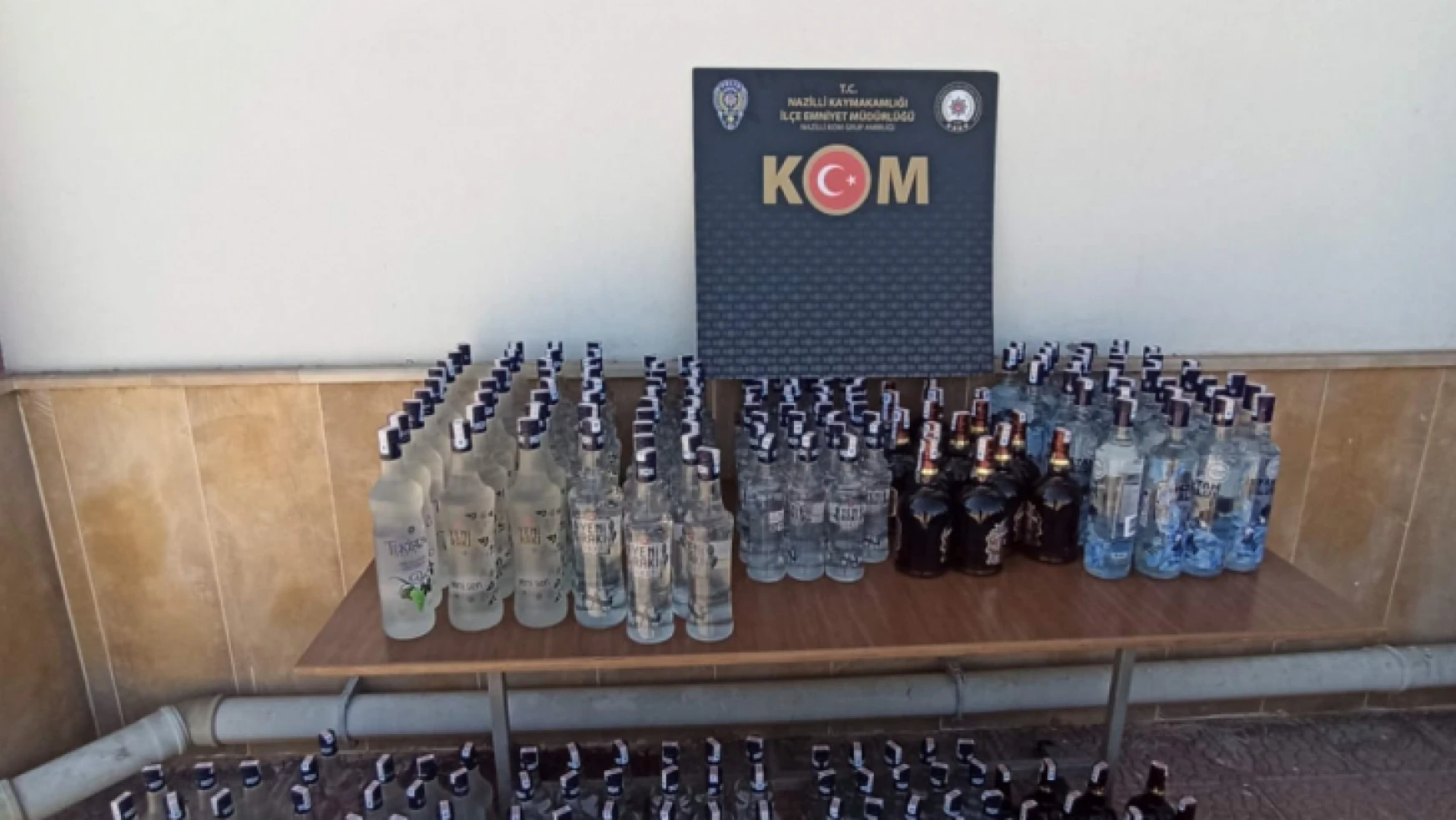 Nazilli'de 248 şişe sahte alkol ele geçirildi
